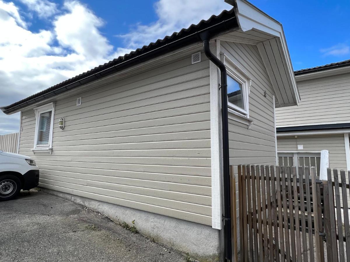 Sentralt I Fredrikstad Gratis Parkering Bagian luar foto