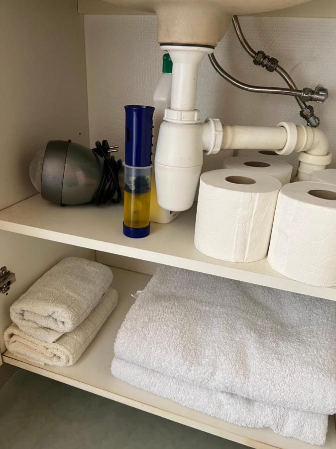 Sentralt I Fredrikstad Gratis Parkering Bagian luar foto